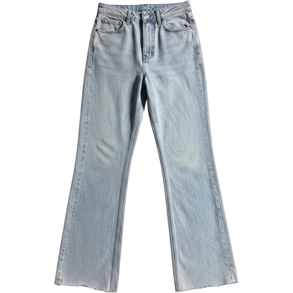 Zara High Waisted Straight Leg Jeans Light Wash Blue Frayed Hem Womens Size 6 28
